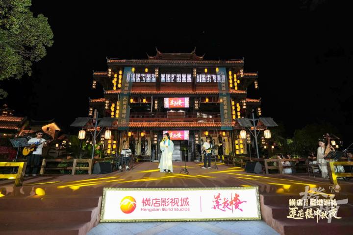 2_1600_3000_gif.jpg
