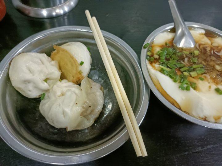 秋天枫叶红.jpg