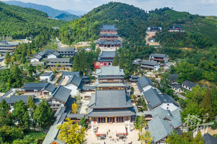 221012czq16 径山寺. 记者 陈中秋 摄.jpg