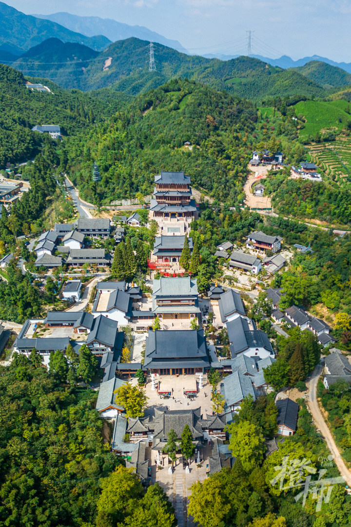 221012czq14 径山寺. 记者 陈中秋 摄.jpg