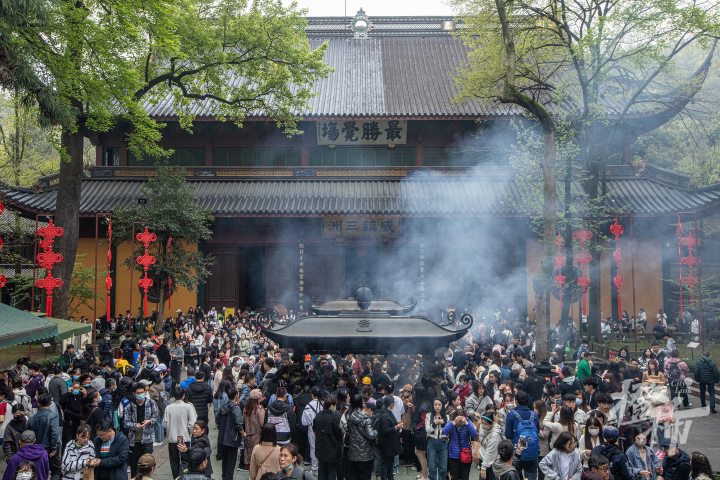 “五一”期间灵隐寺对外开放时间有调整-杭州新闻中心-杭州网