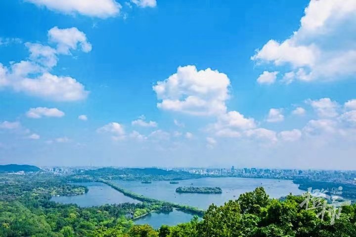 1西湖.jpg