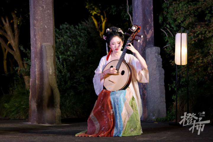 photoplus
