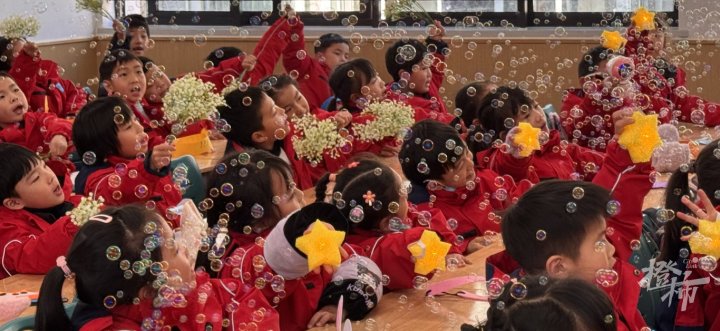 诗歌朗诵3.jpg