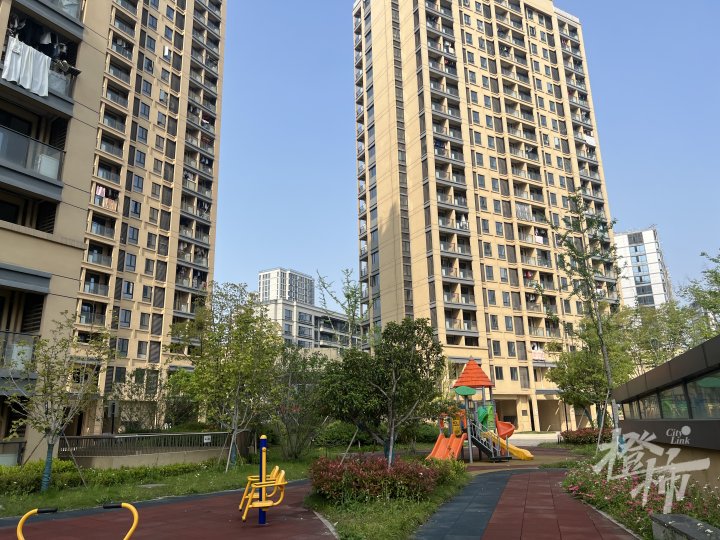 a19fedf62ef603f1719ff9bbb685e97.jpg