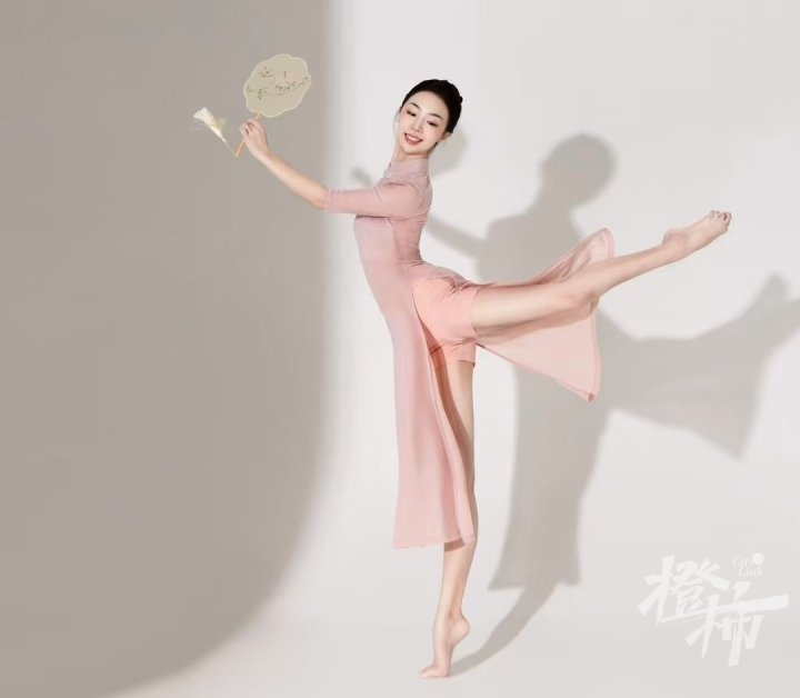 e927eaf2d3d31d586cf82deef3a181a.jpg