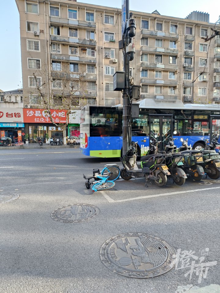 共享自行车1.jpg