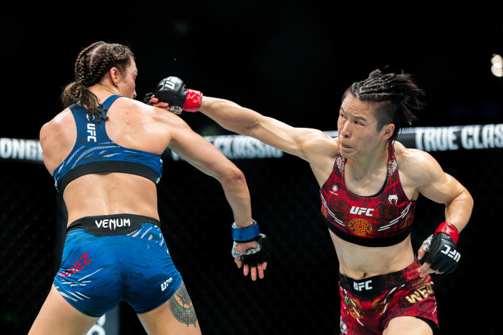 搏击——UFC：张伟丽卫冕女子草量级金腰(30369123)-20250209155354.JPG
