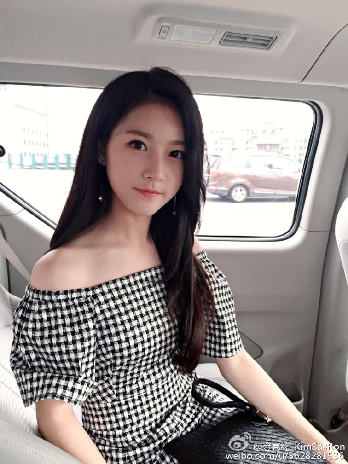 0068TH8sgw1f4zhaeo39xj30ku0rstec.jpg