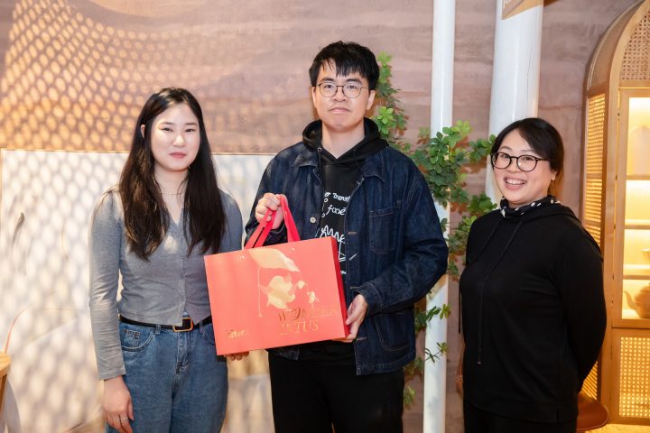 250301czq43 第一期「9000“π对”」活动，橙柿“藕”遇记。 记者 陈中秋 摄_调整大小.jpg