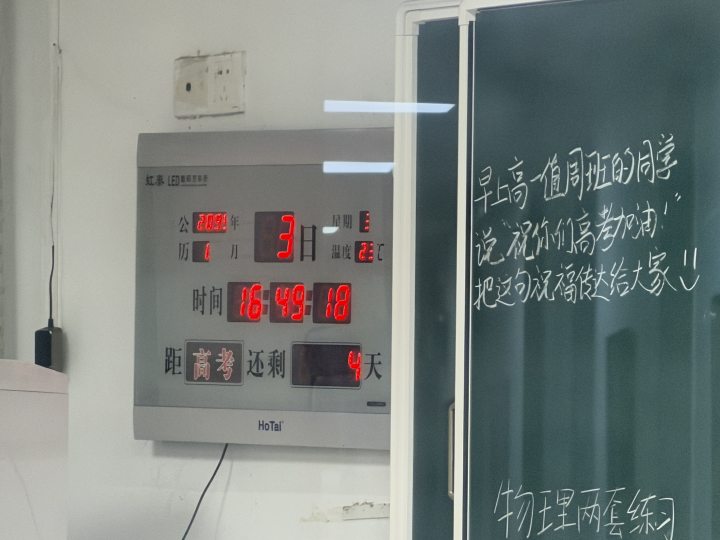 e2ec503a88b6279d0678b93451427e1e.jpg